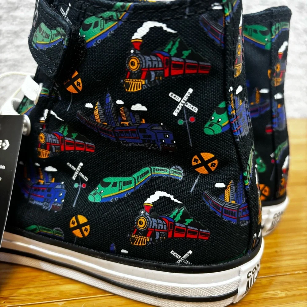 Converse‎ Chuck Taylor Hi 1V Black Train Print NEW Kids Size 3 Youth